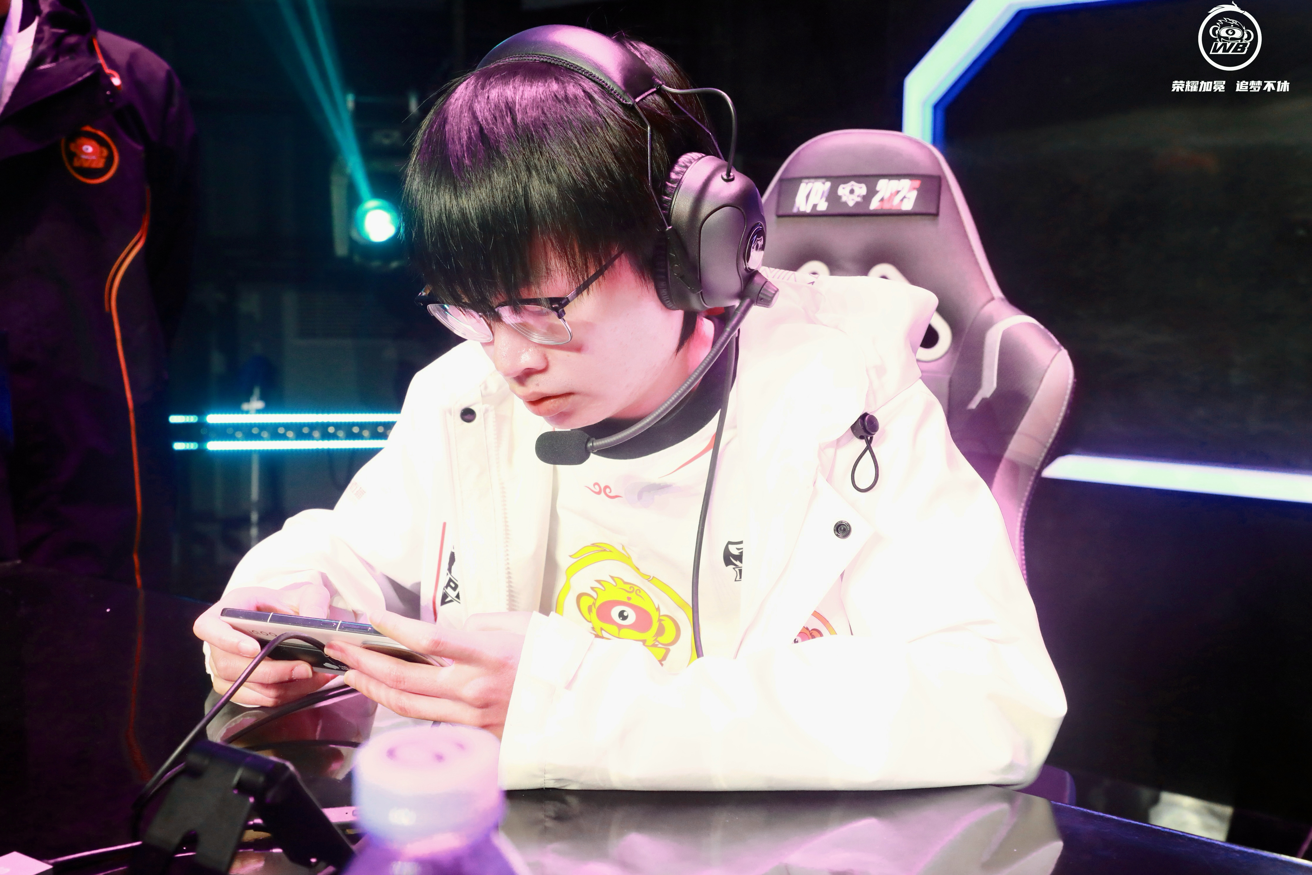 关于PSG鏖战WBG,Crisp操刀奇招英雄翻盘宿命之战成都决赛之夜,强势挺进下一轮的信息 关于PSG鏖战WBG,Crisp操刀奇招英雄翻盘宿命之战成都决赛之夜,强势挺进下一轮的信息