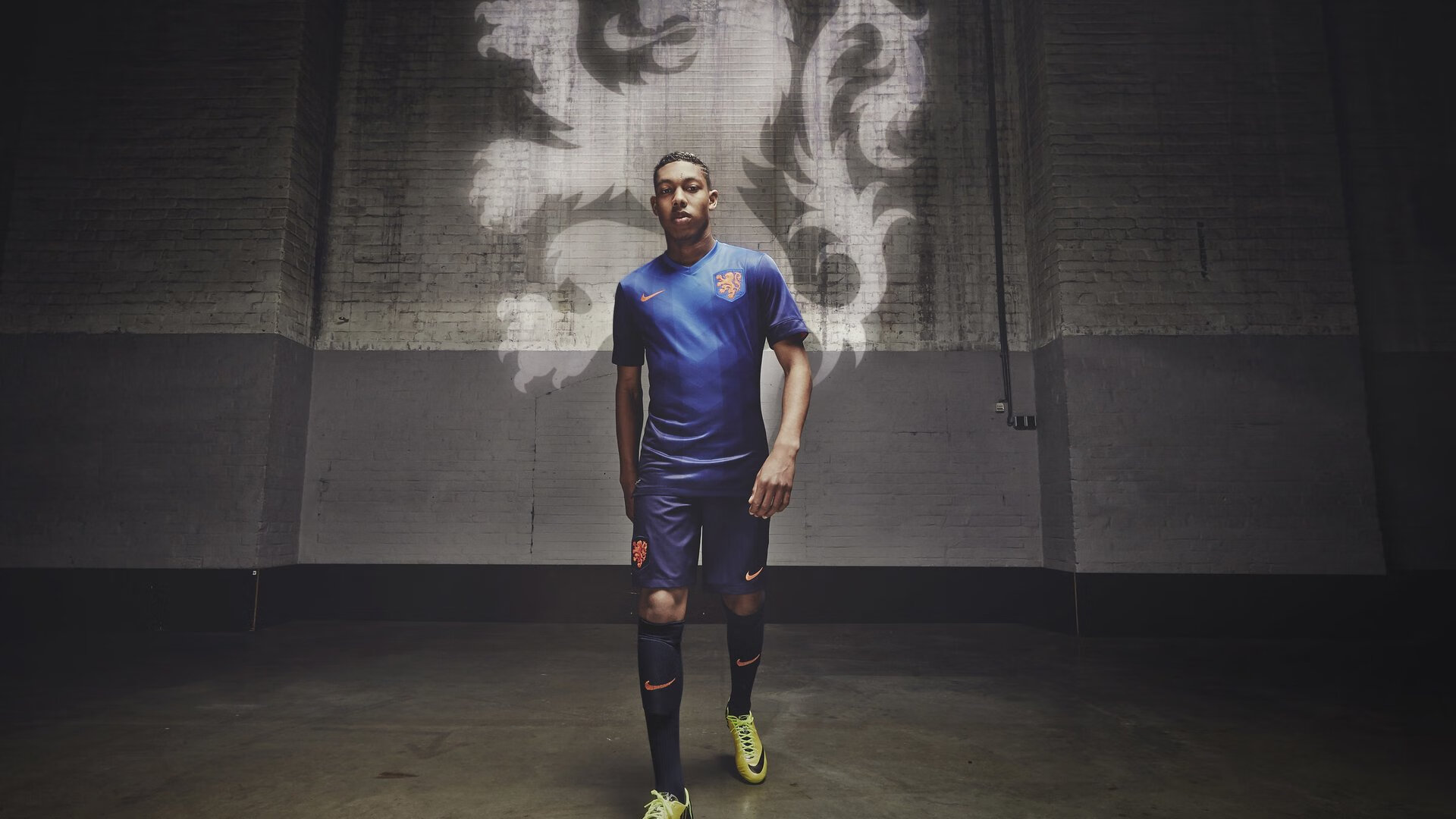 奥纳纳一战封神！关键头槌定乾坤，今夜他是多特的救世主